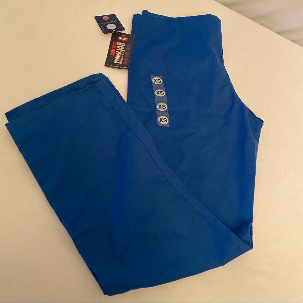NWT gelscrubs size extra small royal blue unisex, cargo pant large back pocket